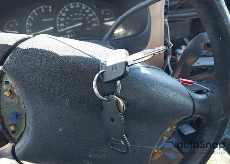 1999 Ford Explorer Eddie Bauer/Limited/Xlt z USA, uszkodzony, nr VIN 1FMZU35P1XZA91736